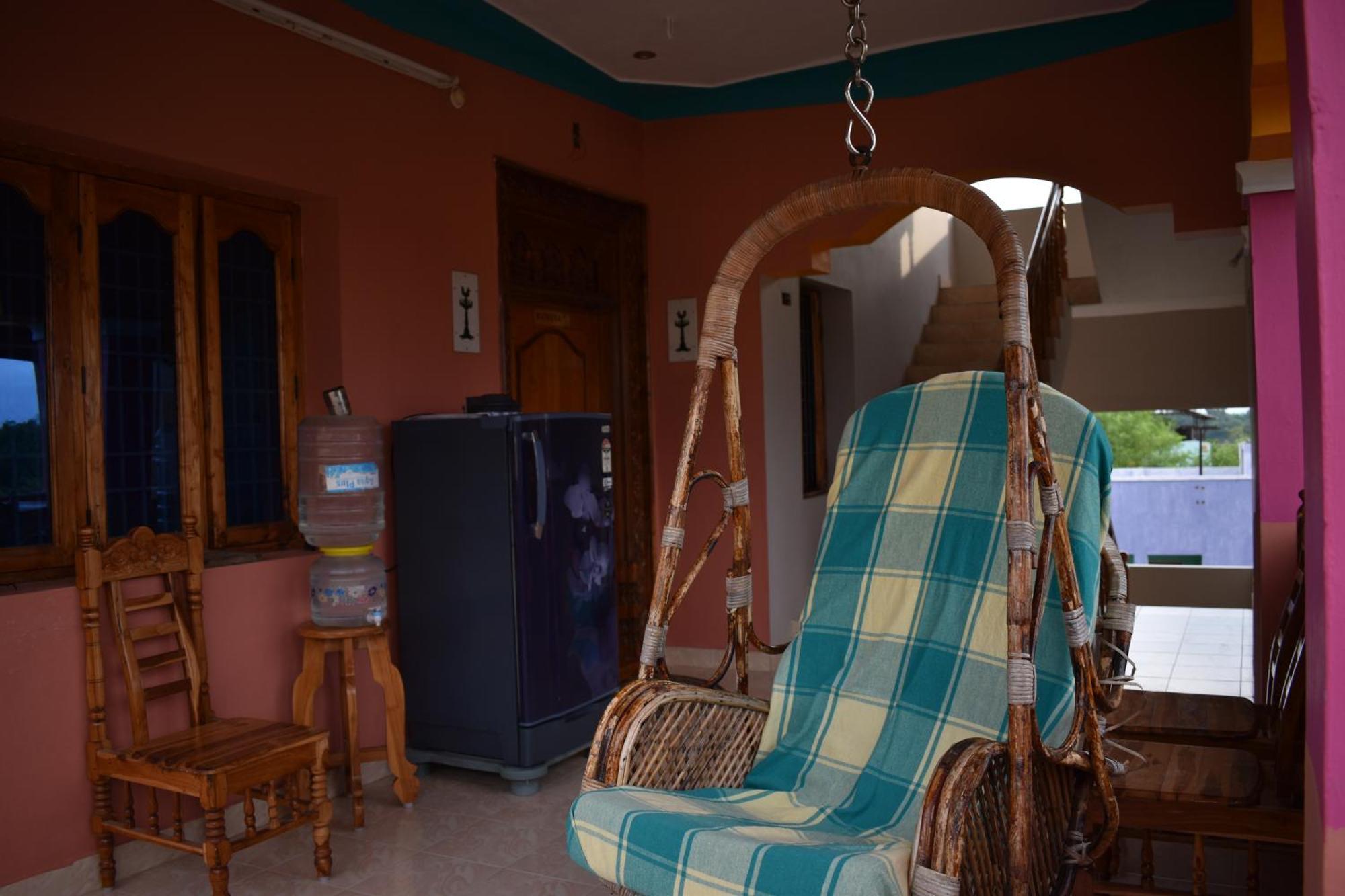 Rainbow Guest House Tiruvannāmalai المظهر الخارجي الصورة