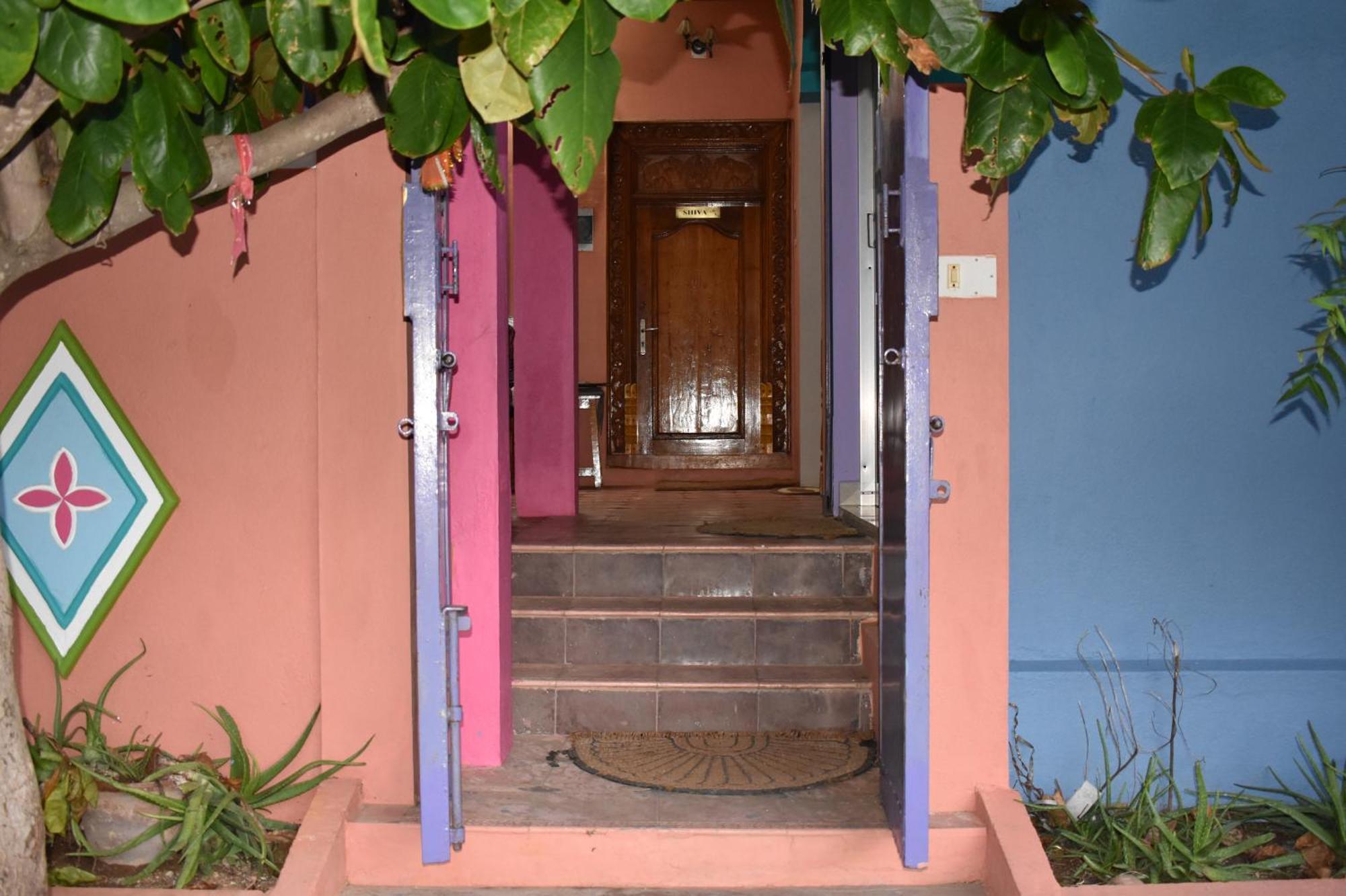 Rainbow Guest House Tiruvannāmalai المظهر الخارجي الصورة
