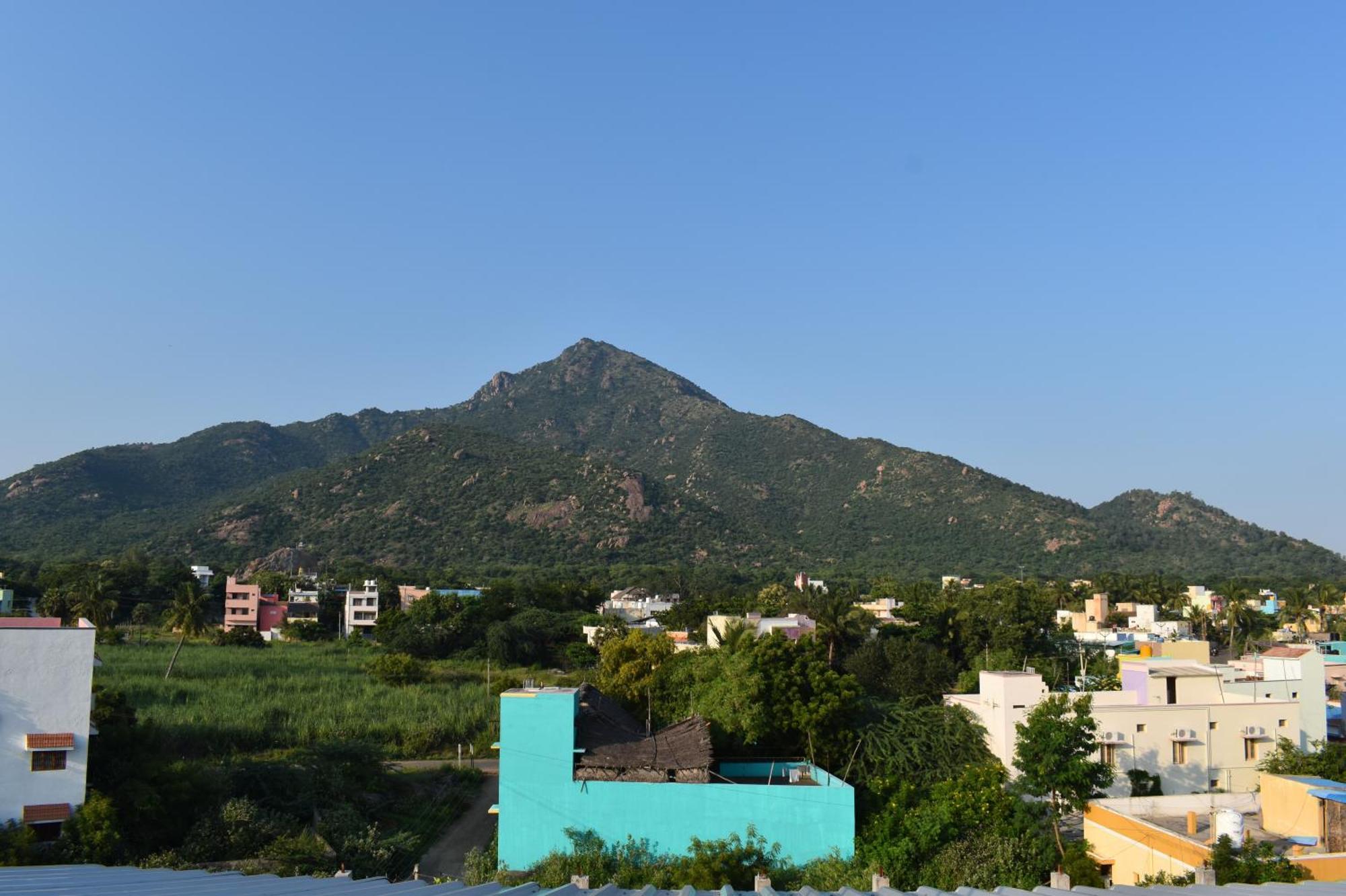 Rainbow Guest House Tiruvannāmalai المظهر الخارجي الصورة