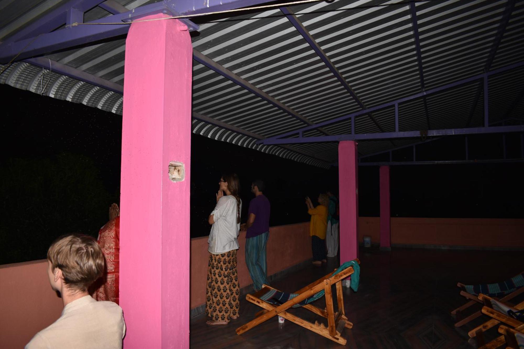 Rainbow Guest House Tiruvannāmalai المظهر الخارجي الصورة