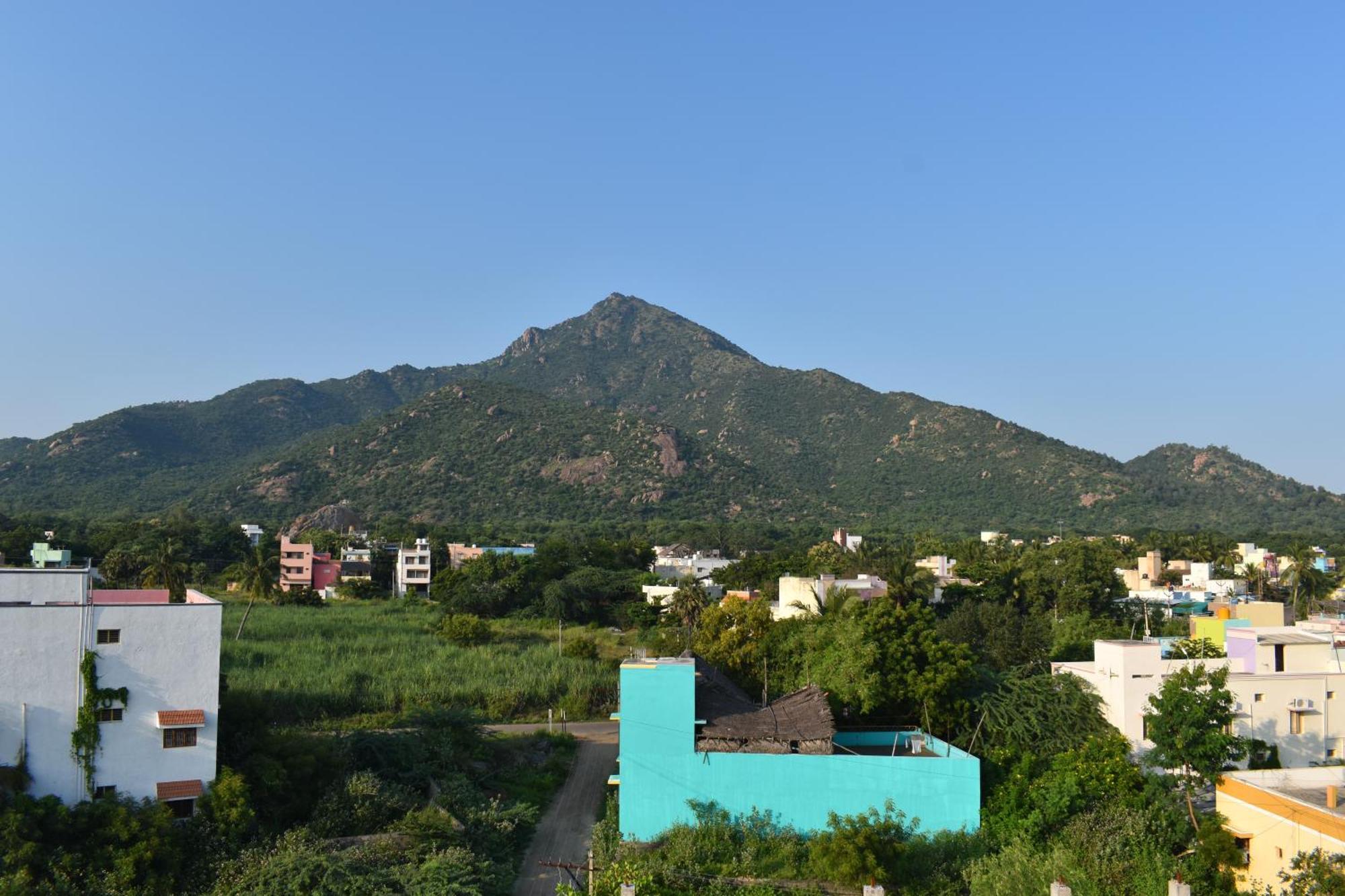 Rainbow Guest House Tiruvannāmalai المظهر الخارجي الصورة